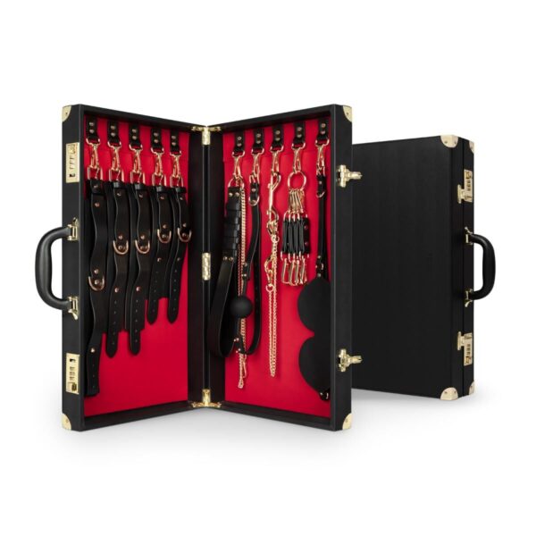 Набір для BDSM Bedroom Fantasies: Bondage Suitcase 13 Pcs - Cow Leather